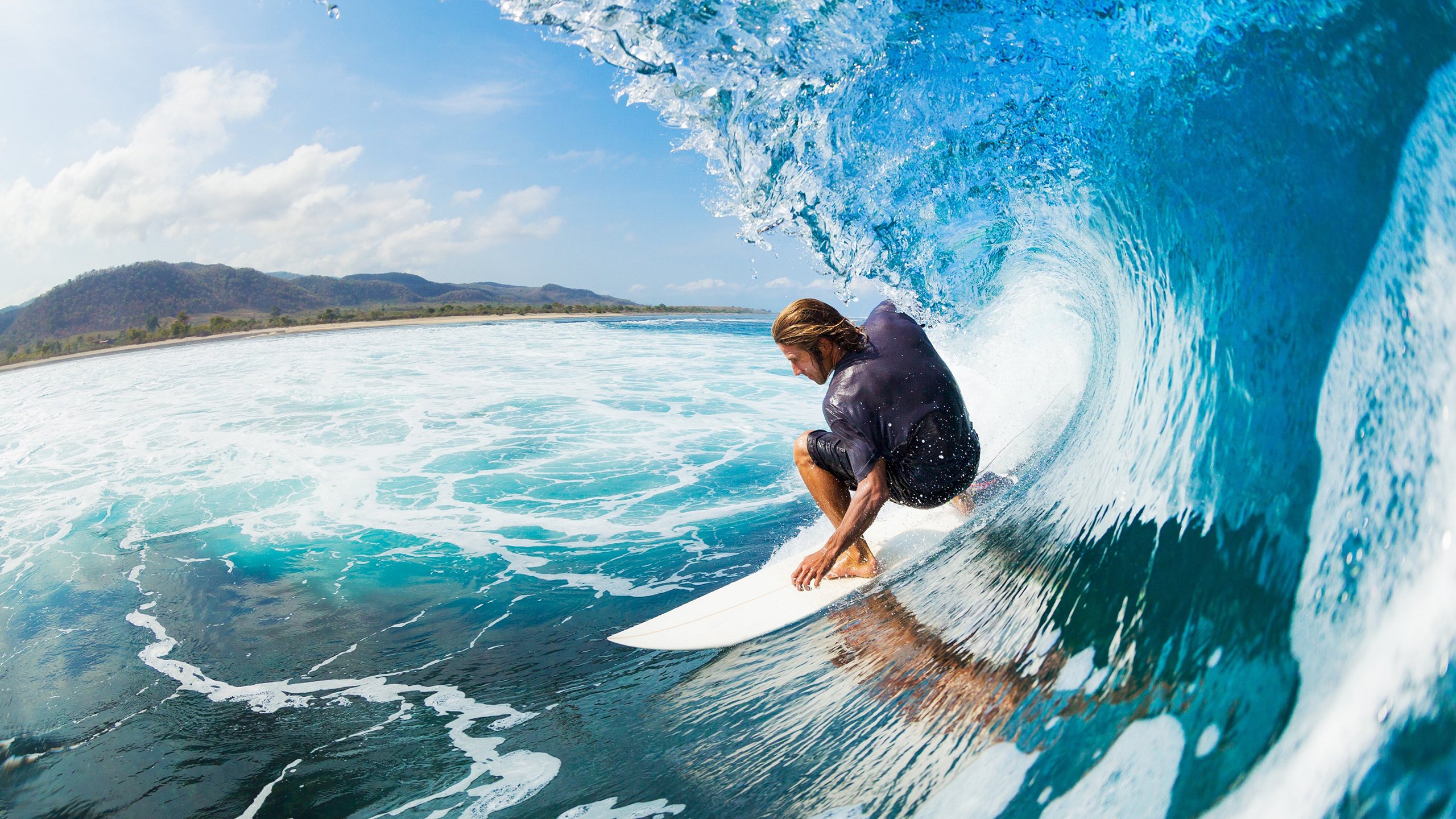 加克波F1首秀之夜，当足球明星驶入赛道，惊艳四座的跨界传奇