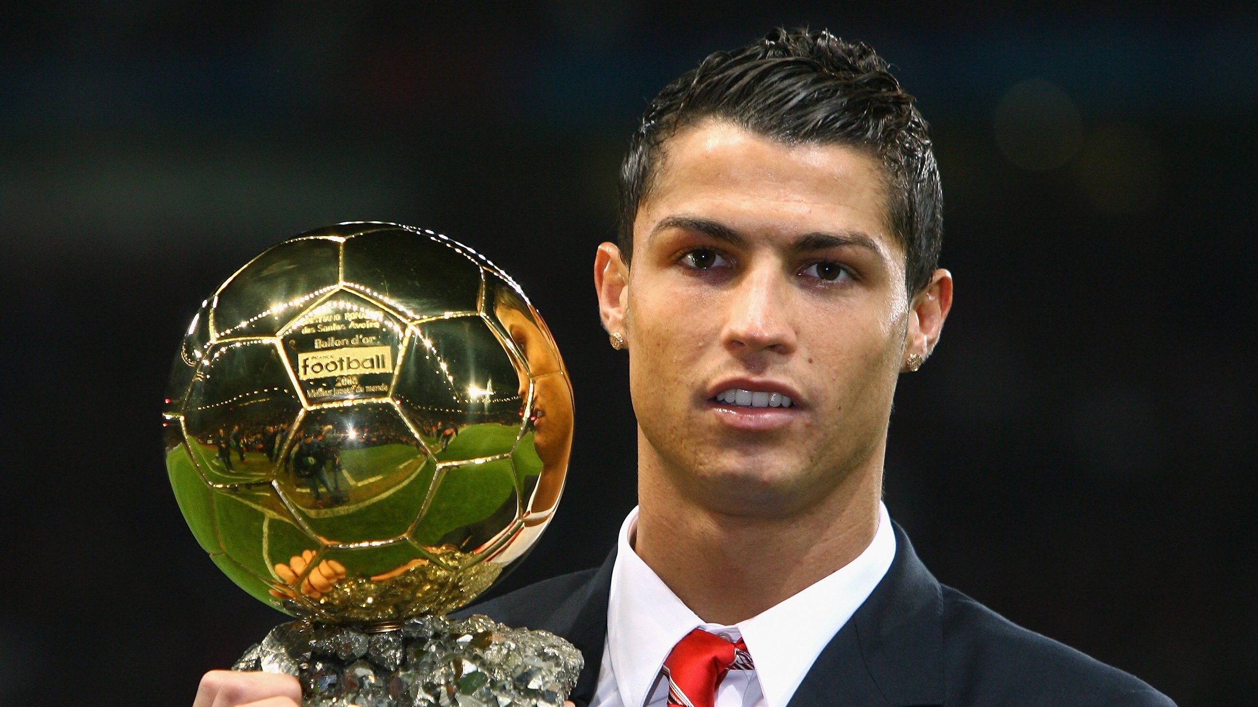 从安纳托利亚到安联，克瓦拉茨赫利亚的德甲加冕礼，一场土耳其式的终结